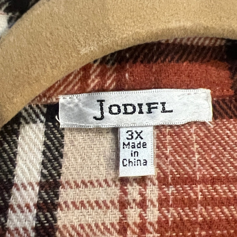 JODIFL Rust Plaid Utility Jacket plus size 3xhas front pickets 2 front pockets - Picture 9 of 9